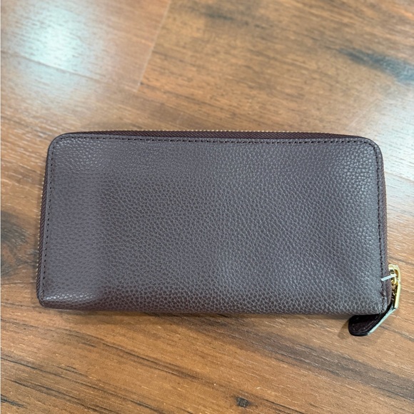 Coach Leather Accordion Zip Around Wallet with Gold Hardware chocolate color - Picture 5 of 9